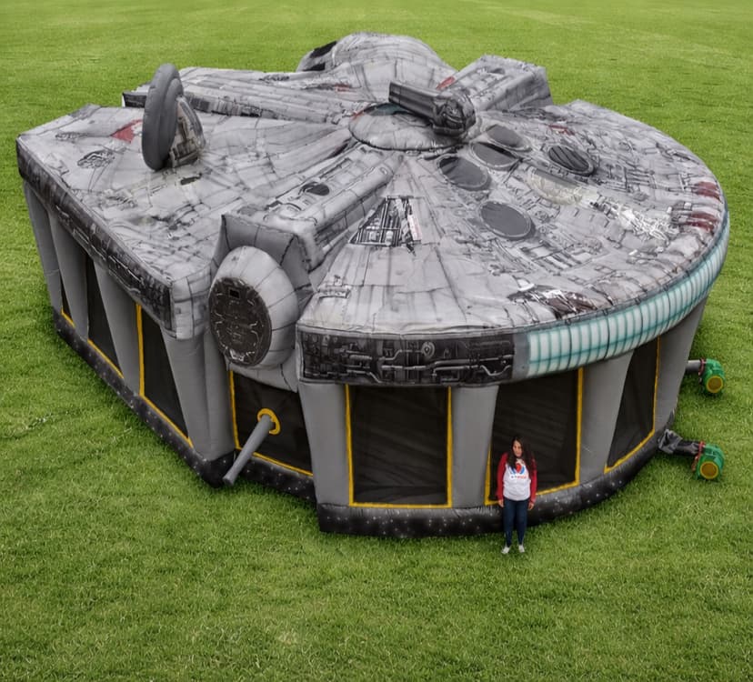 STAR WARS Millennium Falcon Hyperspace Jump Experience